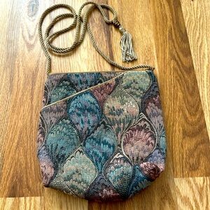 Vintage Alice Girls pastel colored tapestry Crossbody purse